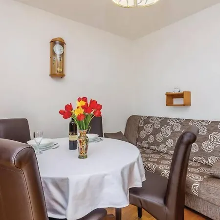 Apartman Anica * Zgaljic